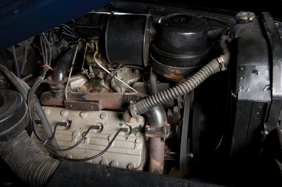  Cadillac Series 62 Sedan 1948 года  (фото 7 из 7)